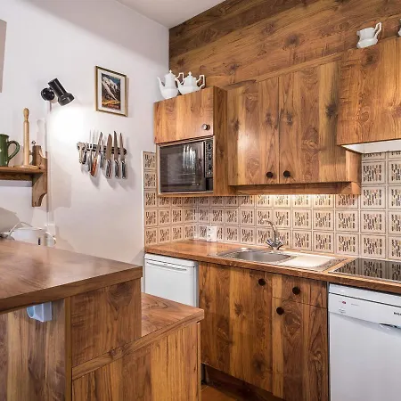 Apartment Cosy 2 Chambres, Terrasse Et Parking A - Fr-1-453-52